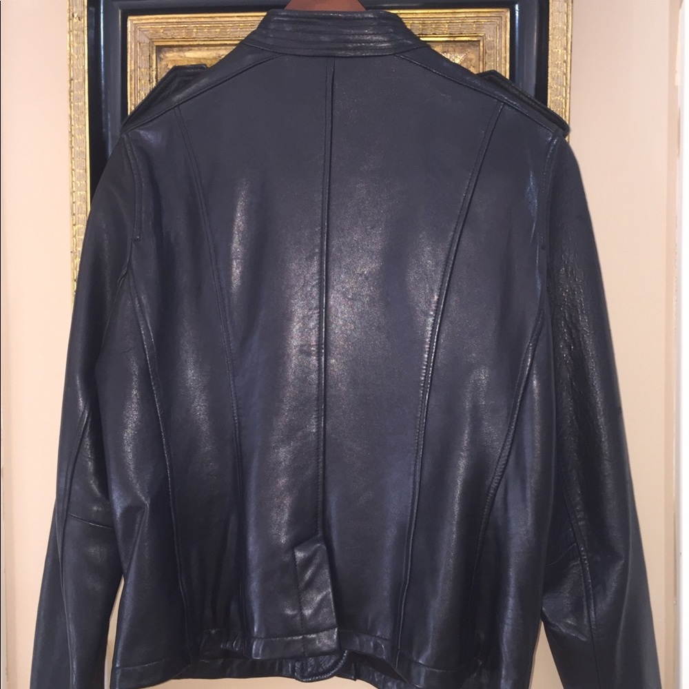 💯% LEATHER JACKET - Picture 2 of 6